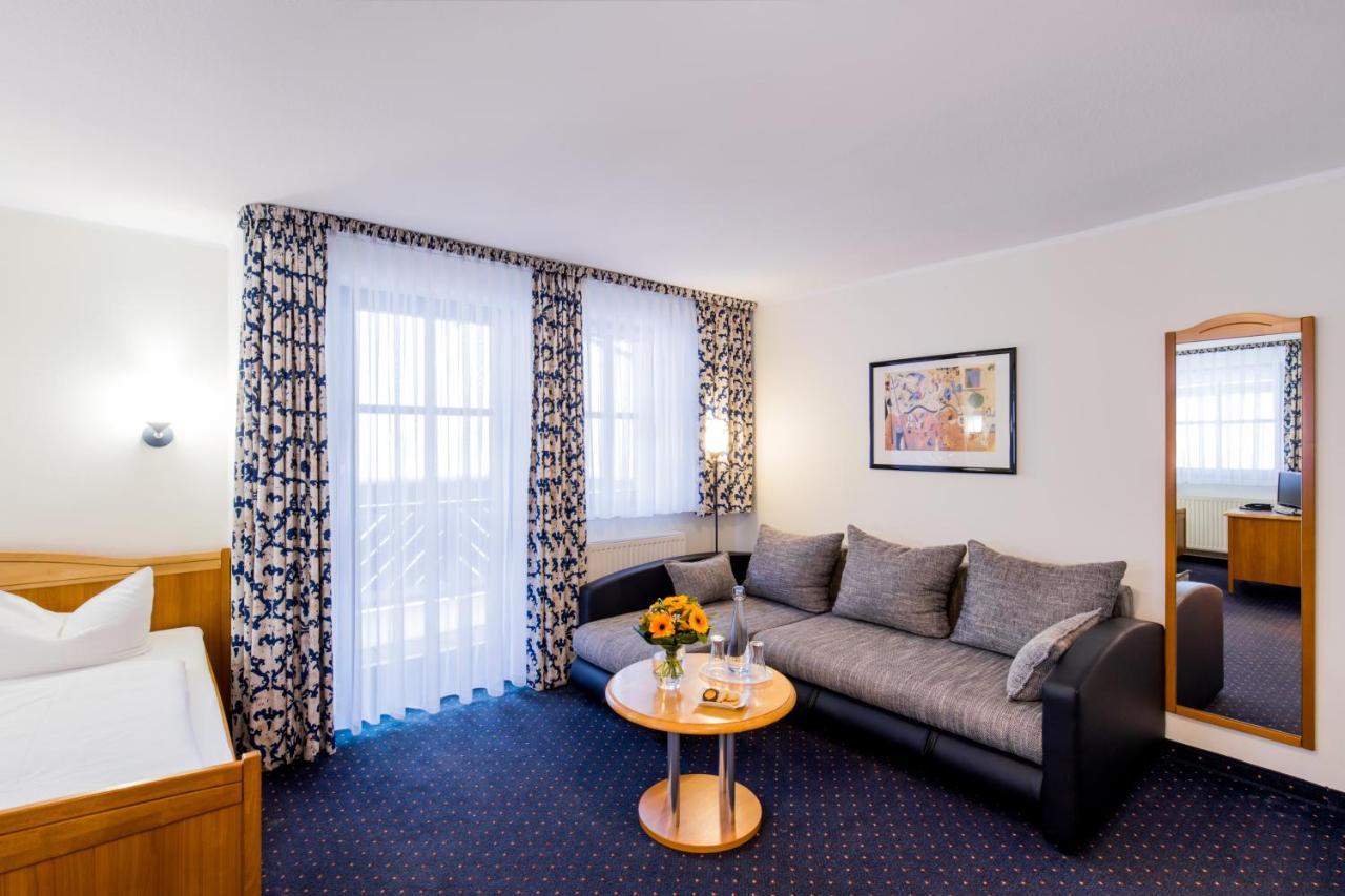Hotel Hubertusbaude Waltersdorf  Zewnętrze zdjęcie