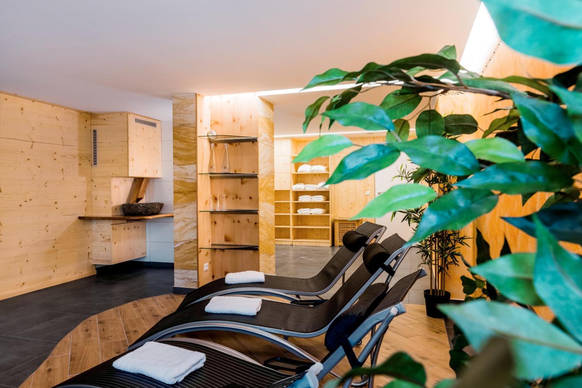 Hotel Hubertusbaude Waltersdorf  Zewnętrze zdjęcie